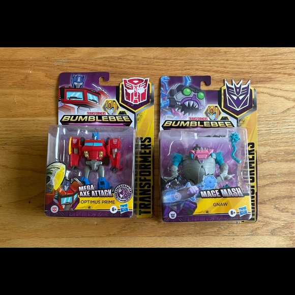 Hasbro Other - NWT Transformers Bumblebee Cyberverse: Optimus Prime & Gnaw